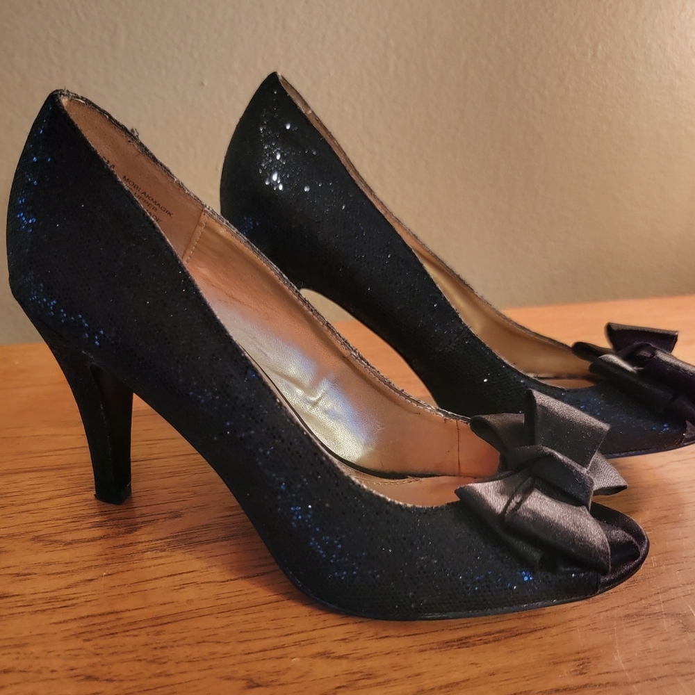 Mootsie Tootsies Blk Glitter Peep Toe Heels with Bow Size 8M